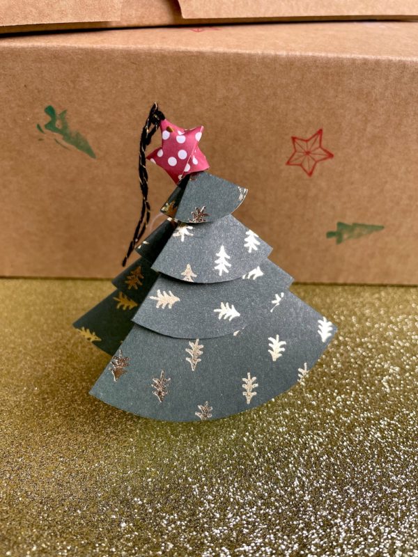 Sapin à suspendre 1