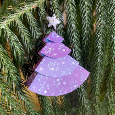 Sapin à suspendre 12